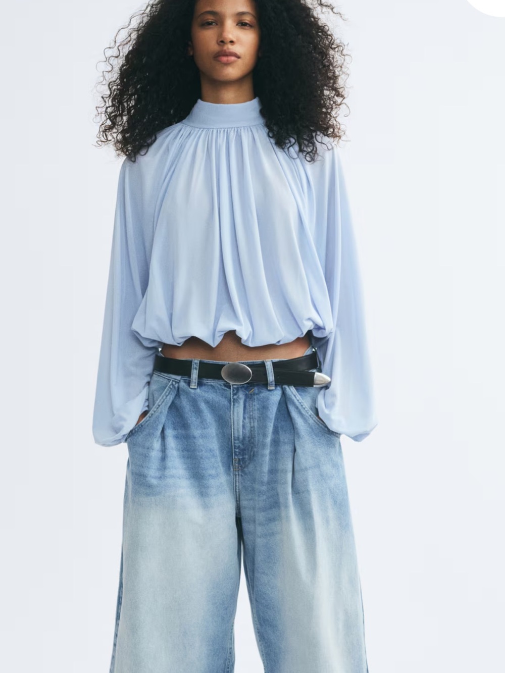 H&M Light Blue Wide-Leg Jeans with Subtle Fade